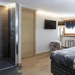 Hellochalet - Pandora Mountain View With Jacuzzi, Garage And Storage * Breuil-Cervinia