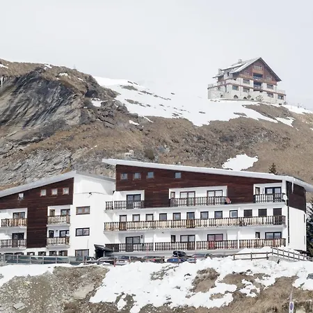 Hellochalet - Pandora Mountain View With Jacuzzi, Garage And Storage Apartman Breuil-Cervinia